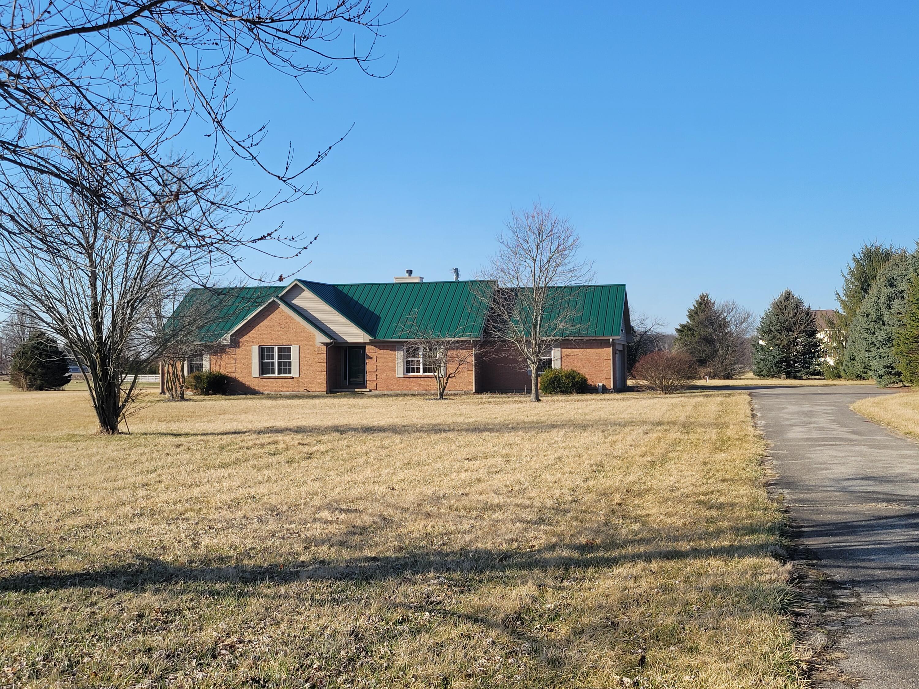 4525 Selma Pike Springfield, OH 45502 - Photo 2 of 27