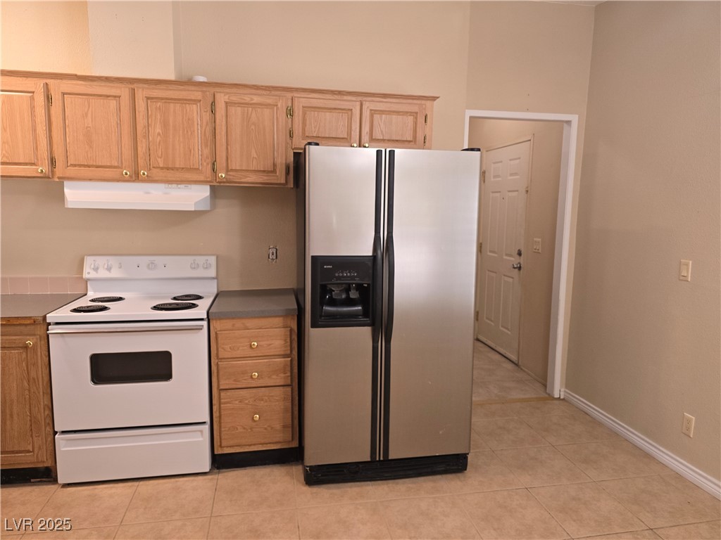 330 Gilmore Road Pahrump, NV 89060 - Photo 19 of 42 Entrance to laundry room at the right.