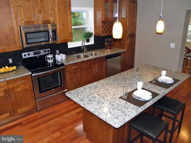 4720 Henderson Road Temple Hills, MD 20748 - Photo 18 of 22 Kitchen
