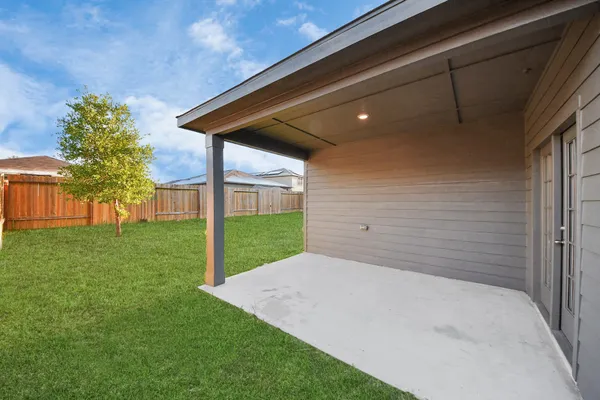 $1,725 | 25469 Black Spruce Drive, Cleveland, TX 77328