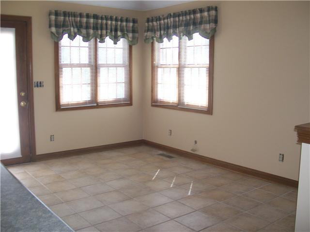 8920 Mathews Road Indianapolis, IN 46259 - Photo 9 of 21 Gallery Image 9