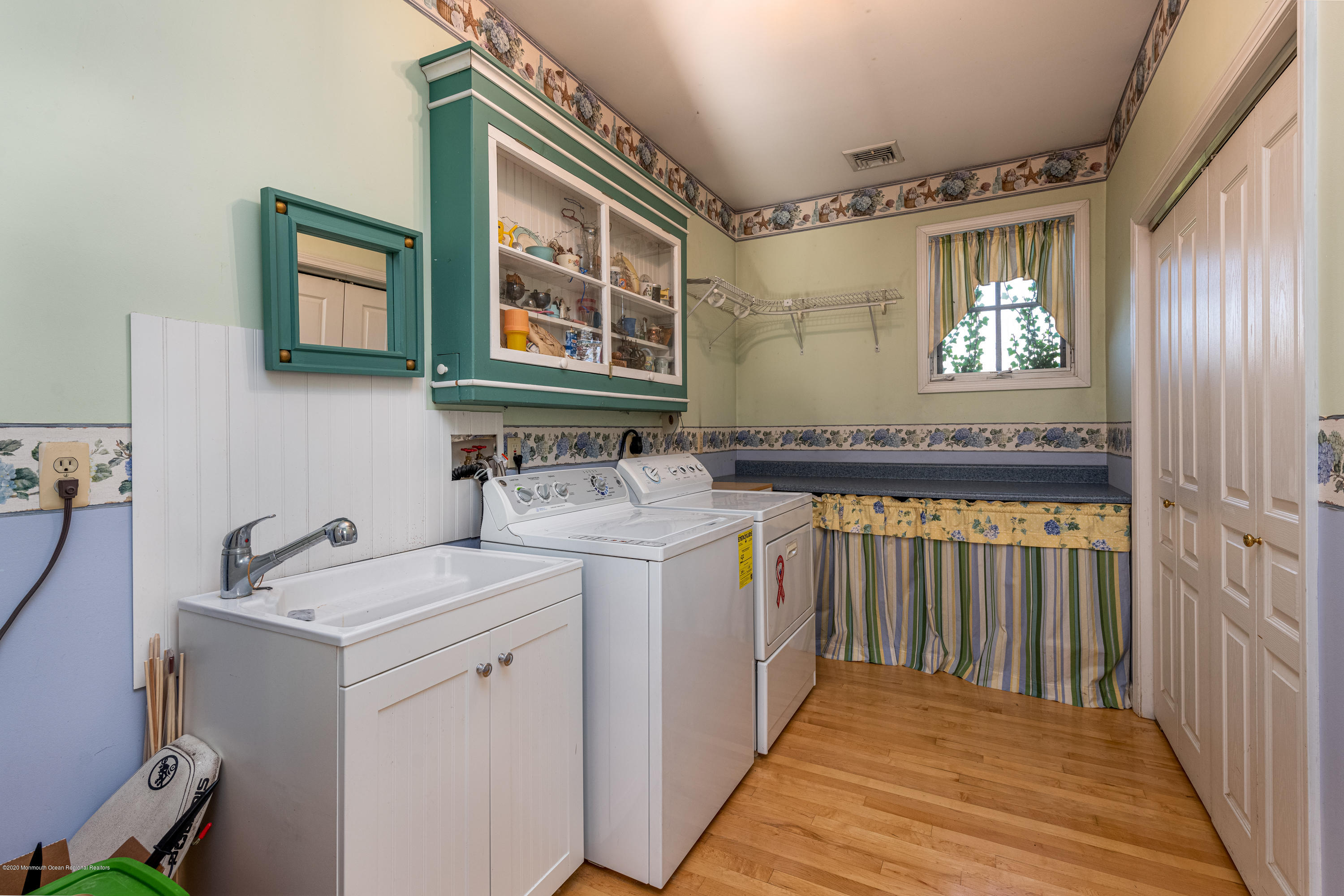 369 West Farms Road Farmingdale, NJ 07727 - Photo 28 of 81 369 W Farms Rd-28