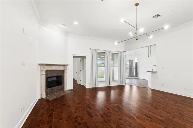 $2,400 | 3824 Augustine Lane, Marrero, LA 70072