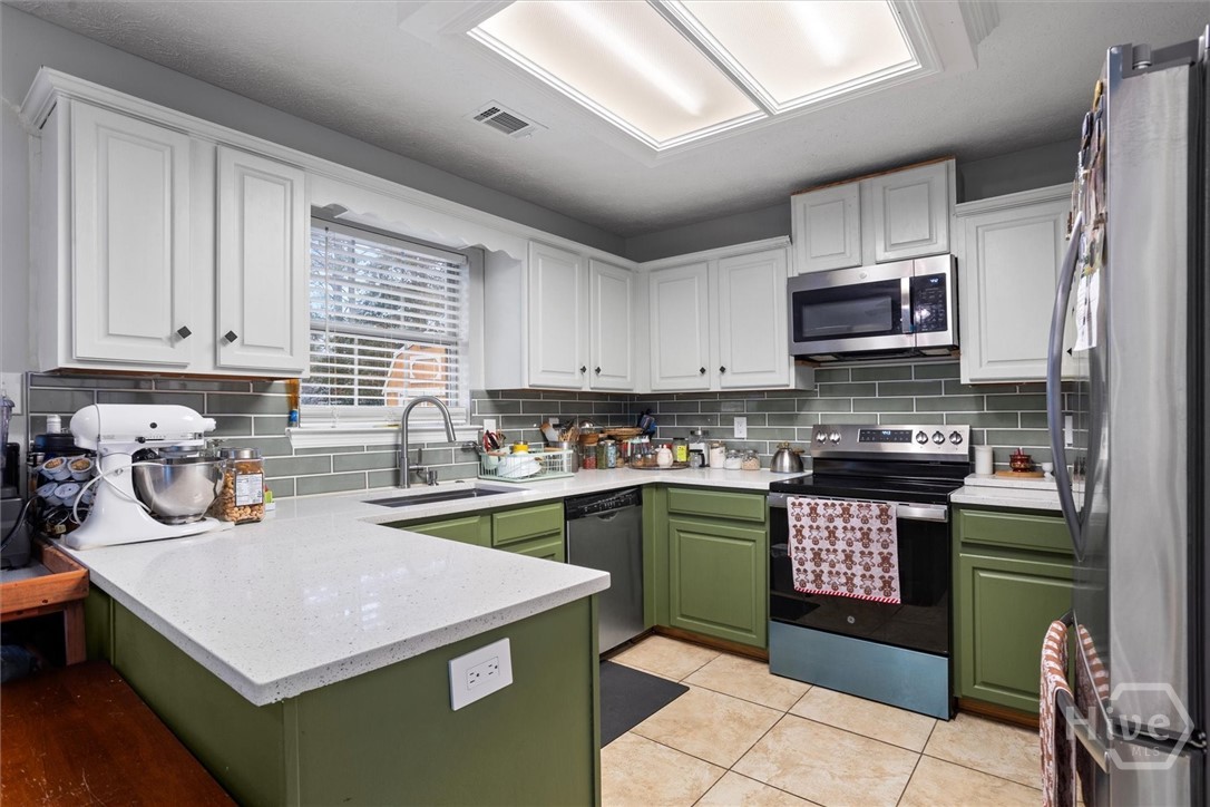 110 Katie Drive Rincon, GA 31326 - Photo 14 of 39 Kitchen 1.2