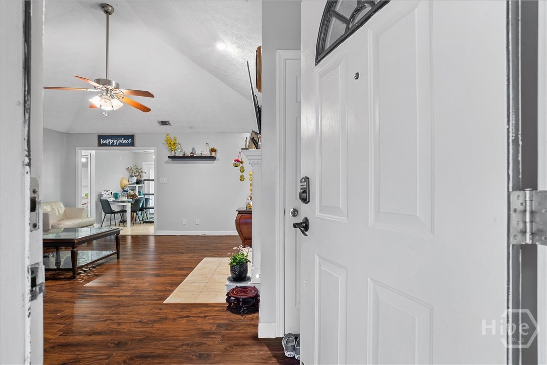 110 Katie Drive Rincon, GA 31326 - Photo 5 of 39 Entrance