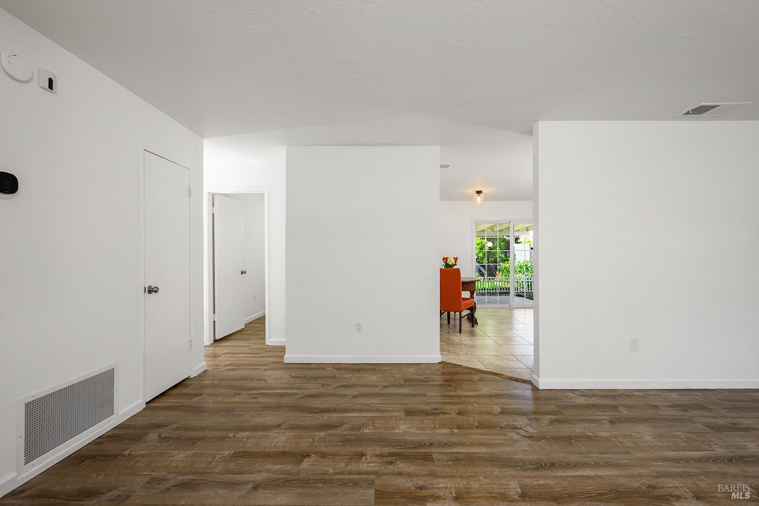 1335 Lupine Road Healdsburg, CA 95448 - Photo 4 of 28