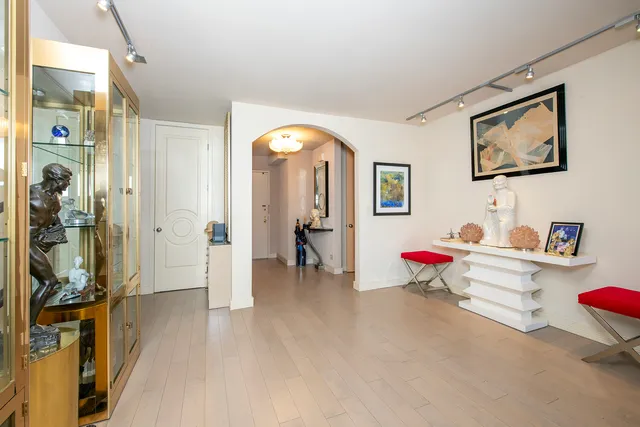$2,495,000 | 40 East 80th Street, Unit 15A | Upper East Side
