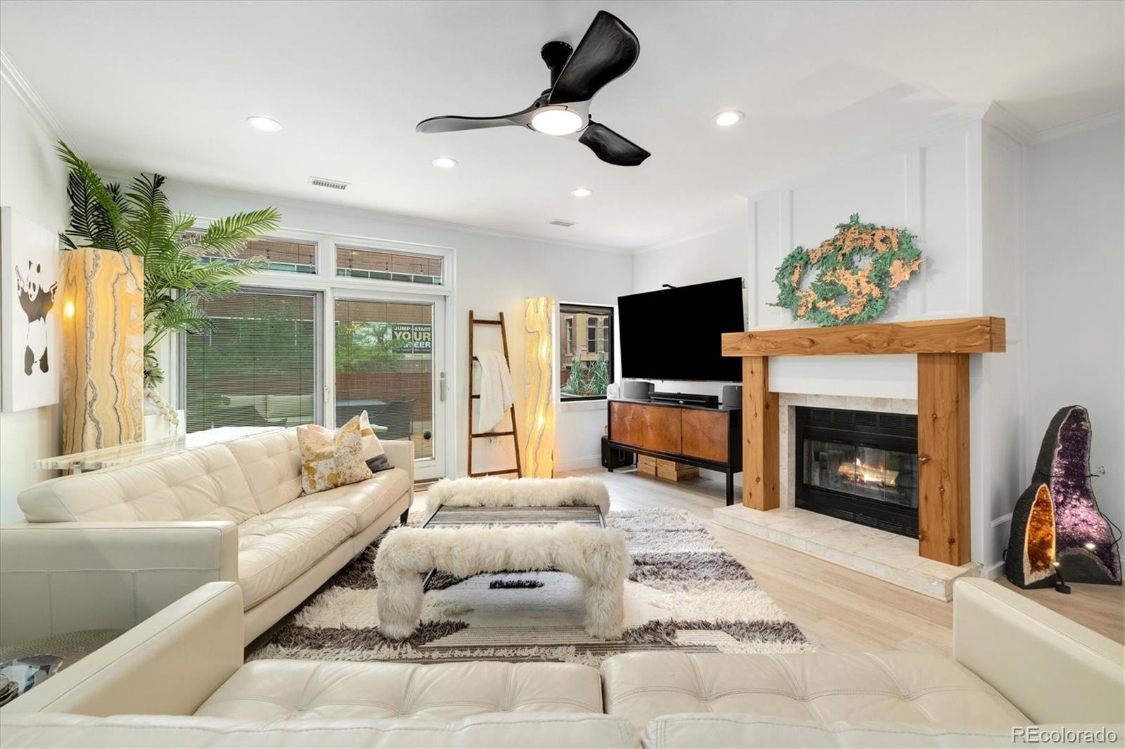 1512 Larimer Street, Unit 10 Denver, CO 80202 - Photo 18 of 42