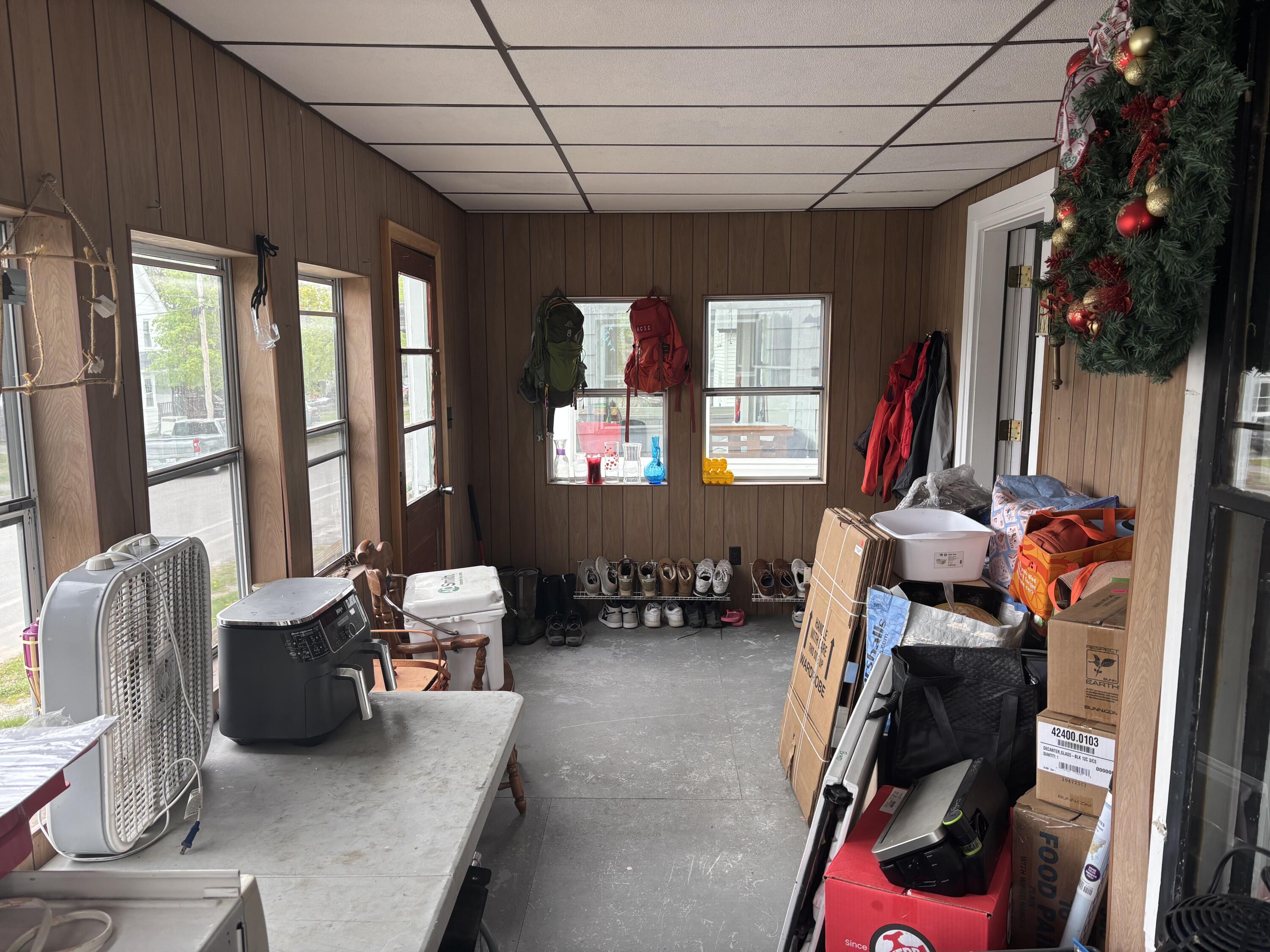 94 Lincoln Street Millinocket, ME 04462 - Photo 19 of 42 IMG_6125