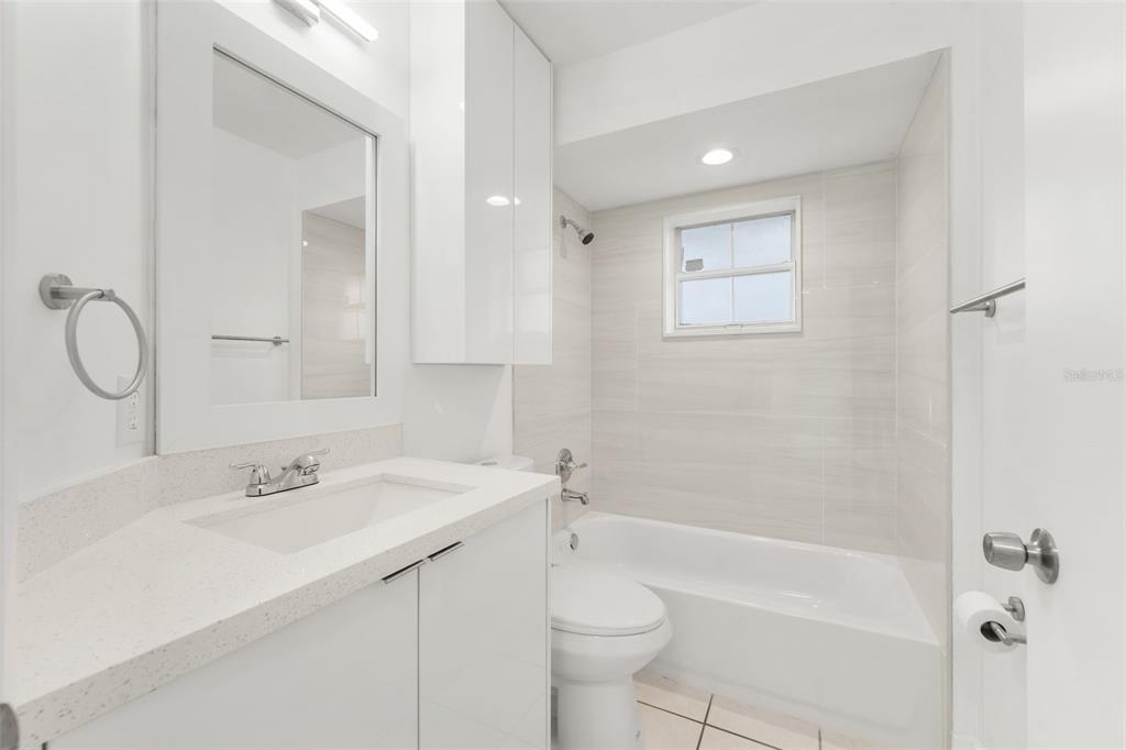 3988 Southwest 169th Ln Road Ocala, FL 34473 - Photo 12 of 37