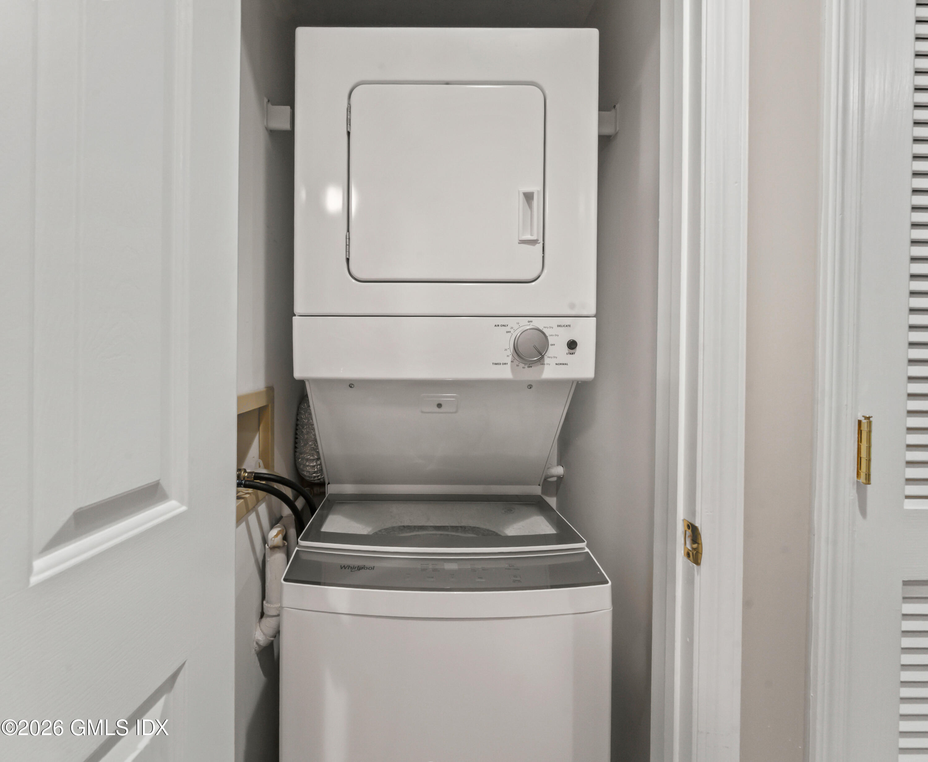 351 Pemberwick Road, Unit 818 Greenwich, CT 06831 - Photo 25 of 31 DSC03844-2