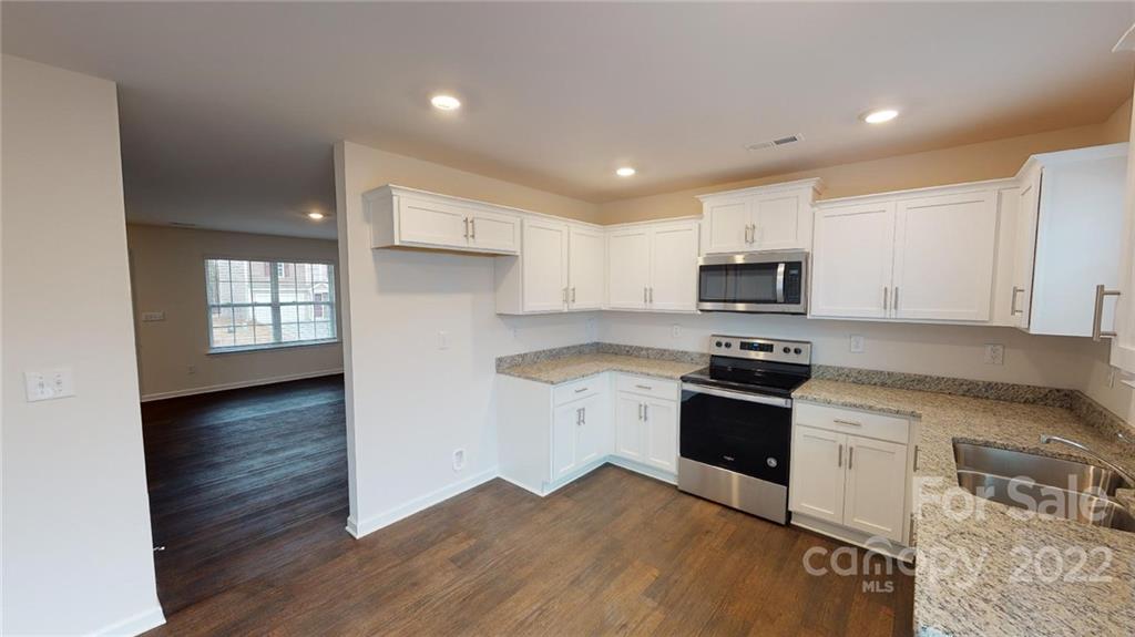 322 Oak Br Road, Unit 31 Arden, NC 28704 - Photo 8 of 24 Gallery Image 8
