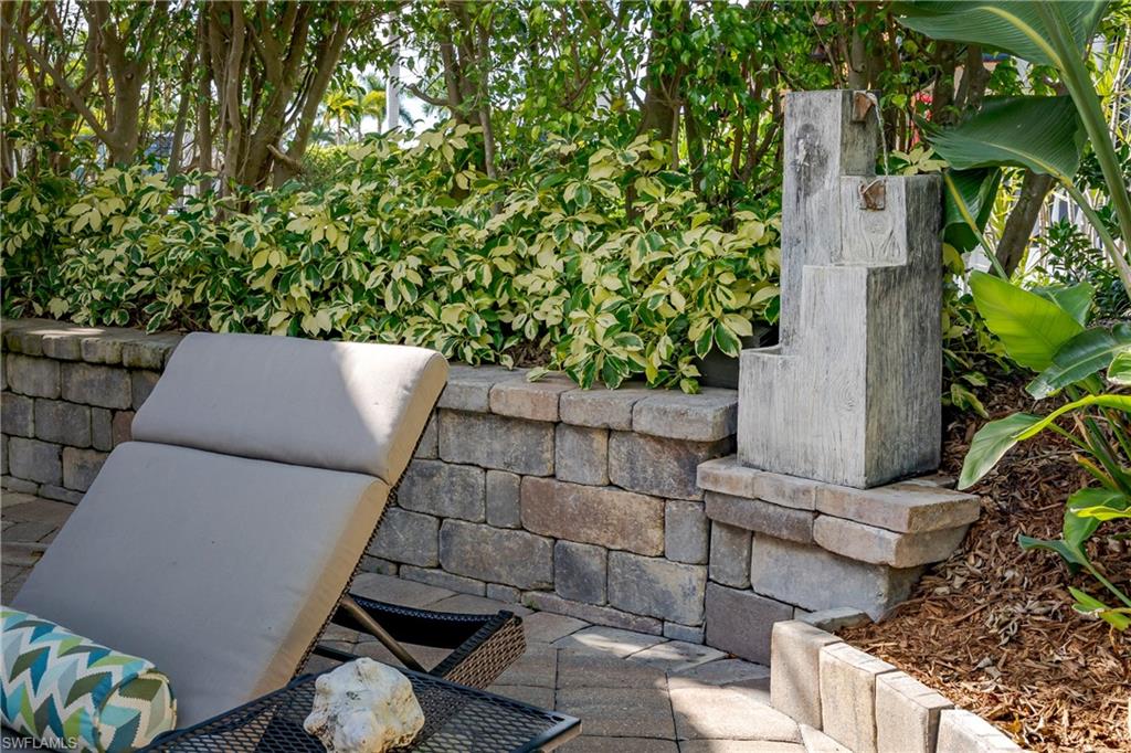 13584 Snook Circle Naples, FL 34114 - Photo 11 of 21