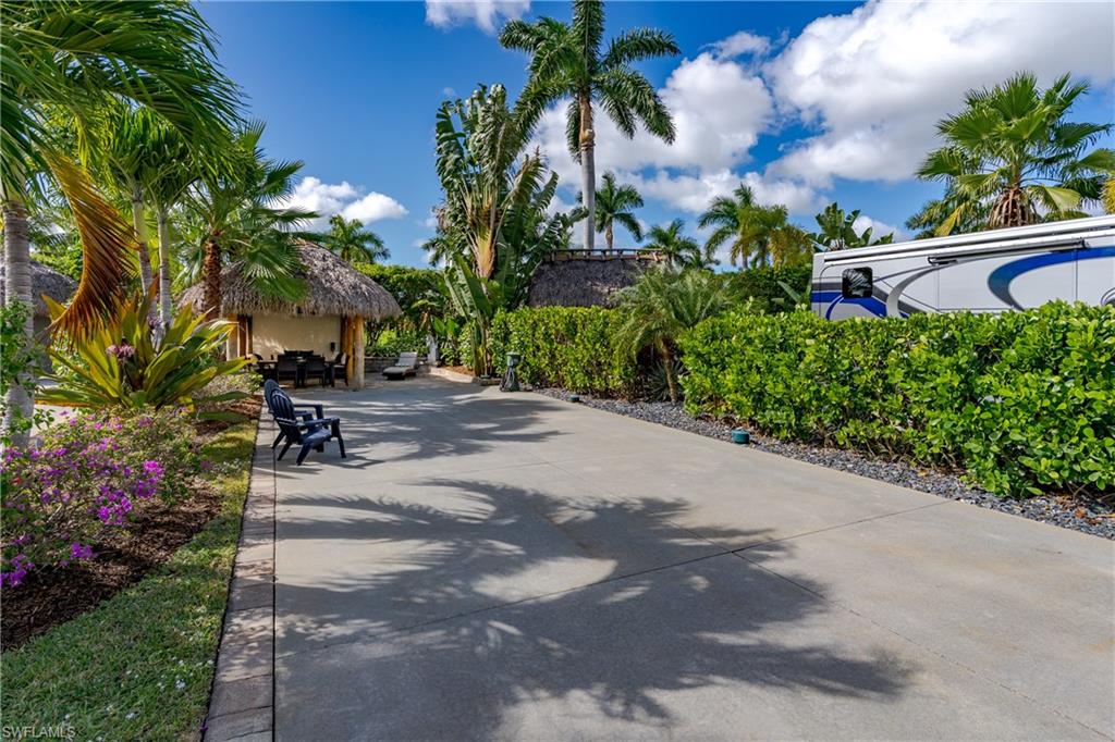 13584 Snook Circle Naples, FL 34114 - Photo 15 of 21