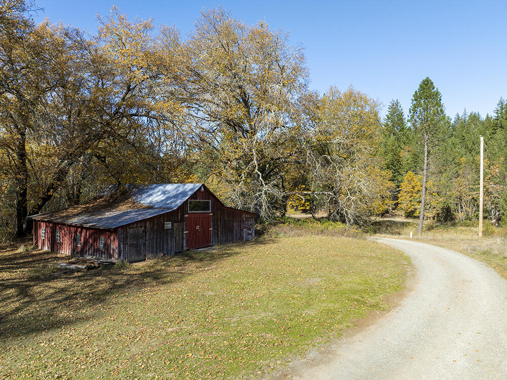 1263 Waldo Road Cave Junction, OR 97523 - Photo 60 of 82 59