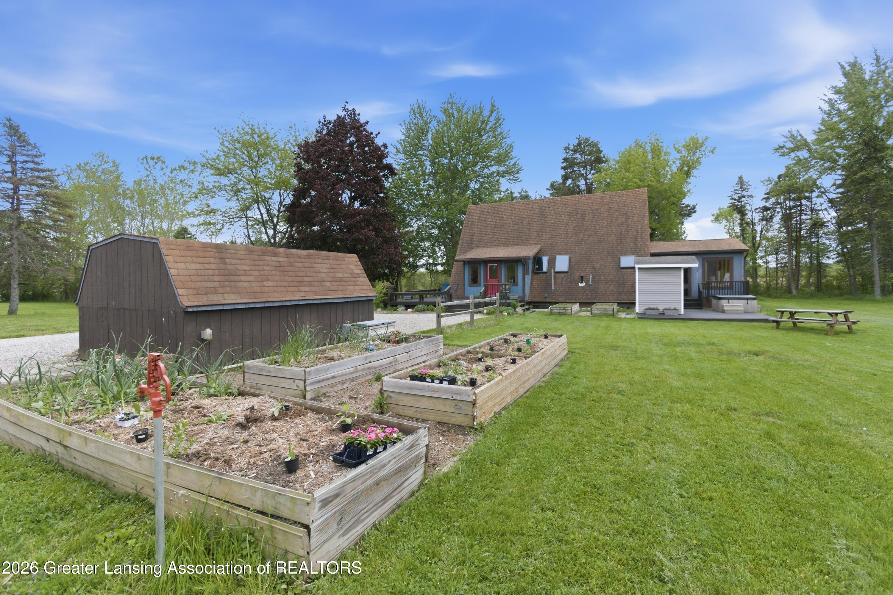15080 South Tallman Road Eagle, MI 48822 - Photo 63 of 87 IMG_9678