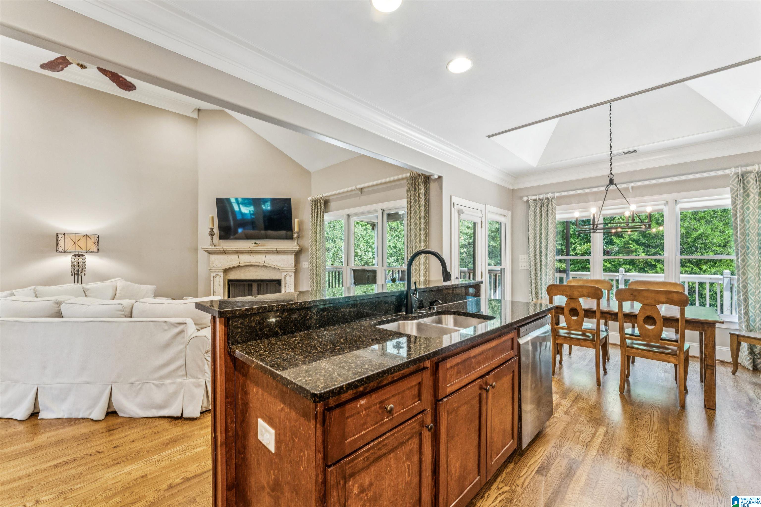 172 Greenbriar Place Chelsea, AL 35043 - Photo 11 of 47