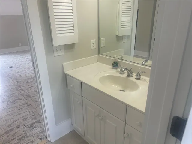 $440,000 | 109 Shady Brook Circle, Unit 301, St. Simons Island, GA 31522