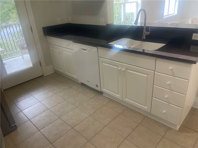 $440,000 | 109 Shady Brook Circle, Unit 301, St. Simons Island, GA 31522