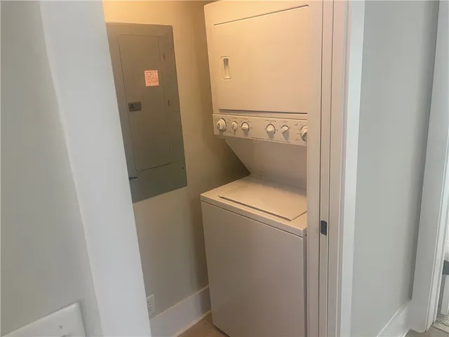 $440,000 | 109 Shady Brook Circle, Unit 301, St. Simons Island, GA 31522