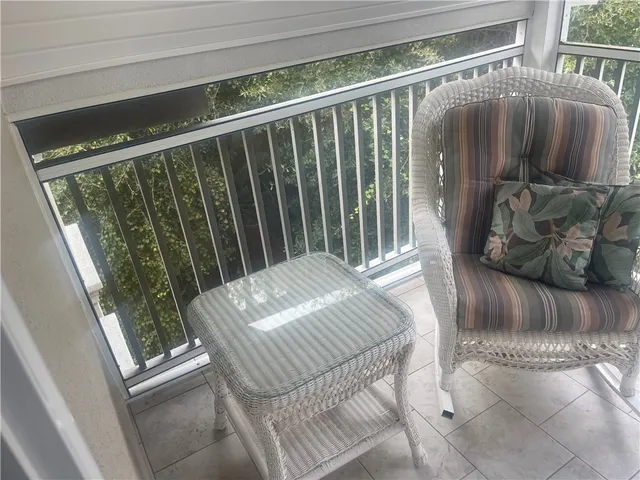 $440,000 | 109 Shady Brook Circle, Unit 301, St. Simons Island, GA 31522