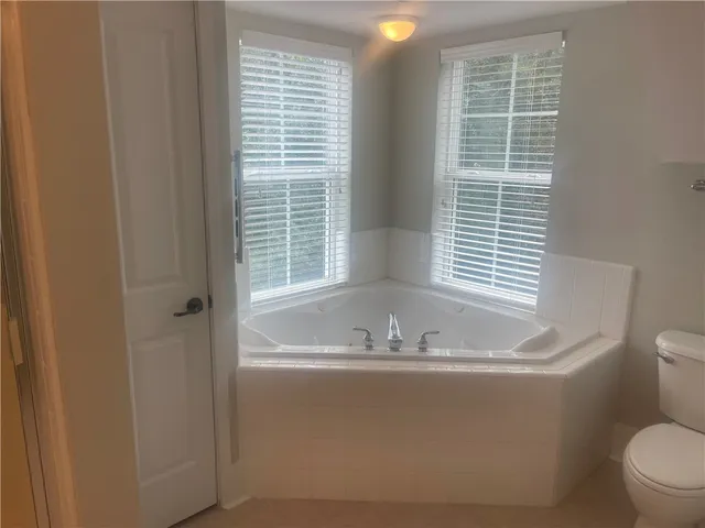 $440,000 | 109 Shady Brook Circle, Unit 301, St. Simons Island, GA 31522