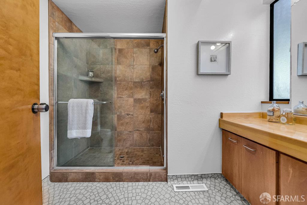 520 Coventry Road Kensington, CA 94707 - Photo 44 of 91