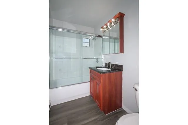 $1,995 | 1750 West Main Street, Unit B10, Riverhead, NY 11901