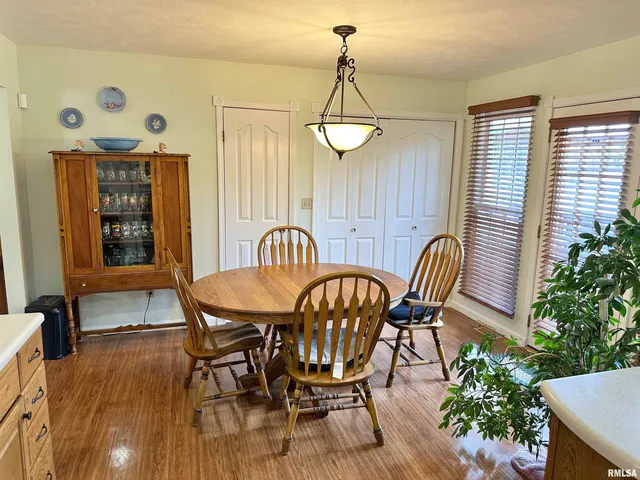 $200,000 | 4 Hamilton Drive, Jacksonville, IL 62650