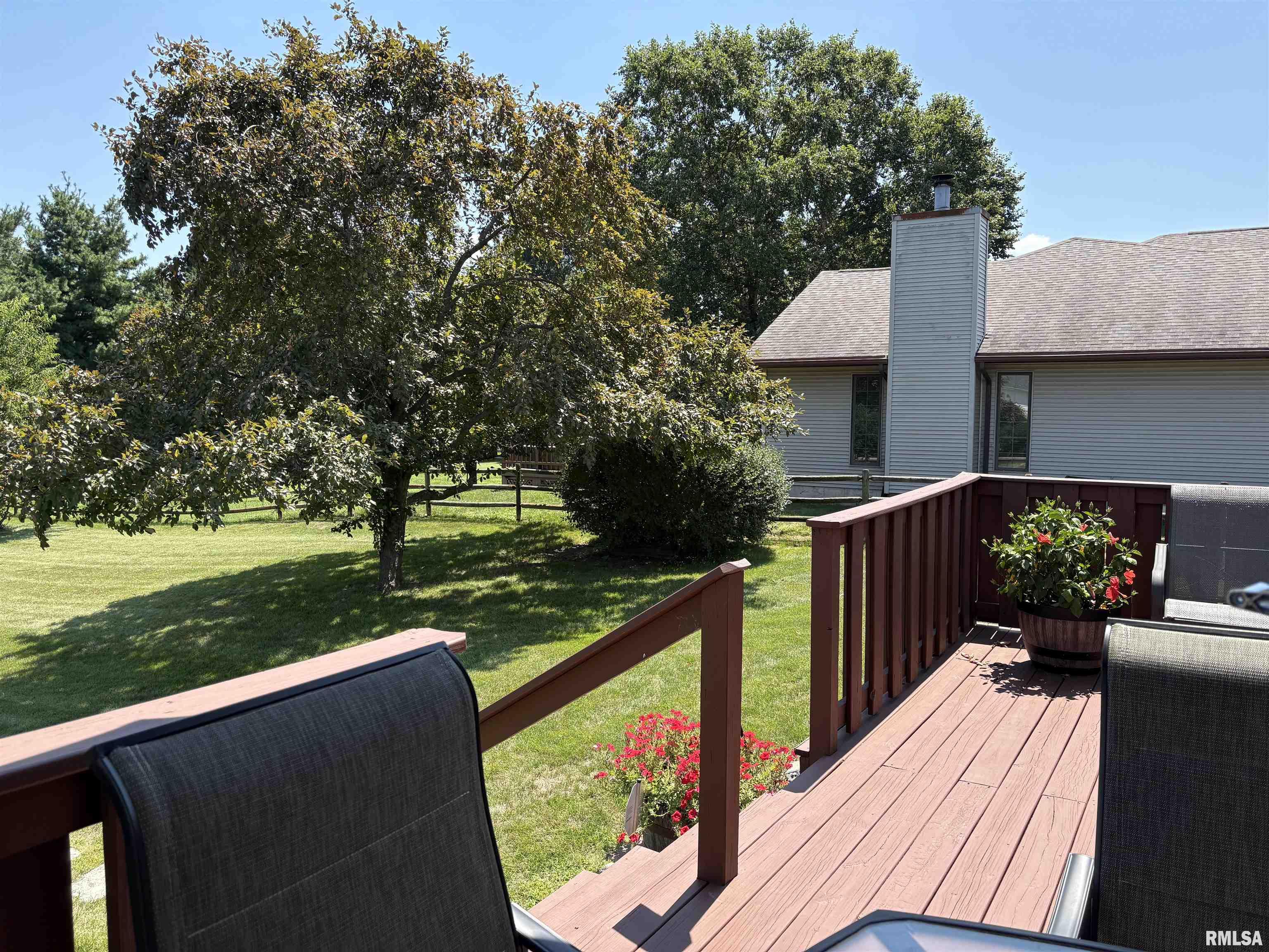 4 Hamilton Drive Jacksonville, IL 62650 - Photo 25 of 57