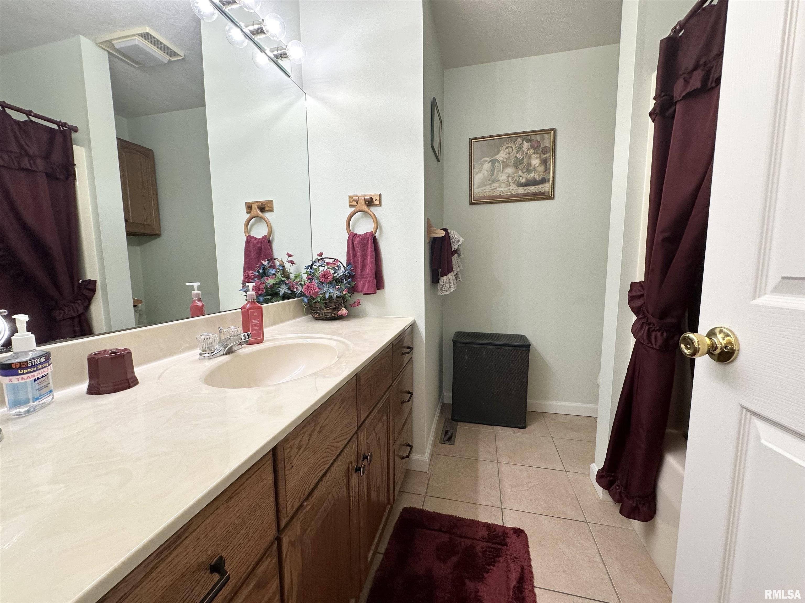 4 Hamilton Drive Jacksonville, IL 62650 - Photo 46 of 57