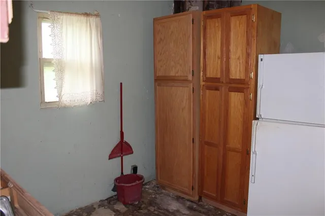 $23,900 | 709 East 1st Street, Fort Scott, KS 66701