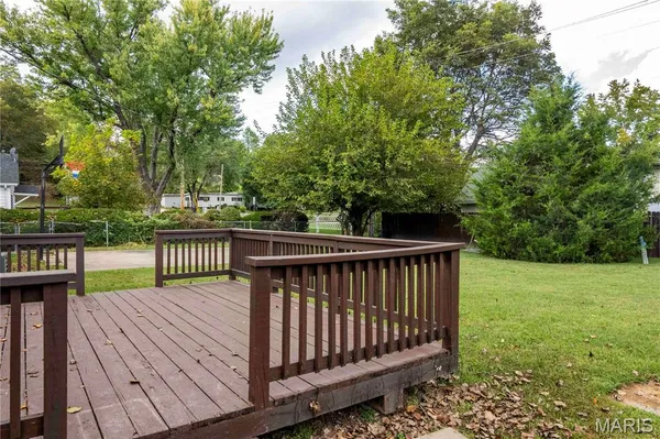 $184,000 | 102 Carroll Drive, Clarksville, MO 63336