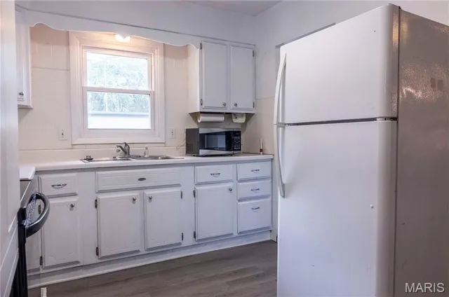 $189,000 | 102 Carroll Drive, Clarksville, MO 63336