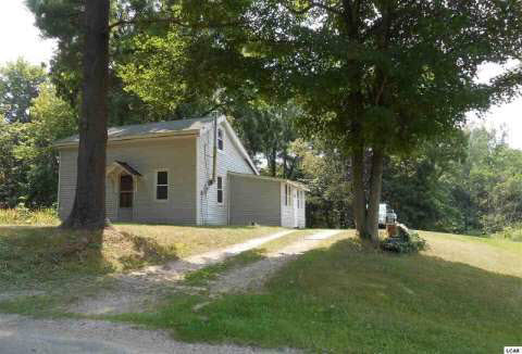7358 Warwick Road Hudson, MI 49247 - Photo 10 of 15 20368637-9.JPG