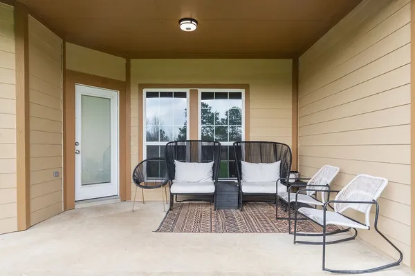 $460,000 | 156 County Road 4862, Dayton, TX 77535