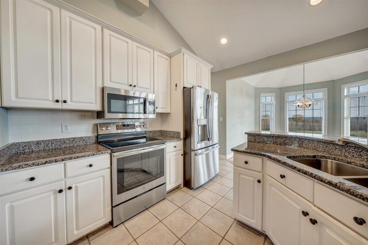 1138 Altice Road Moneta, VA 24121 - Photo 21 of 34 Kitchen