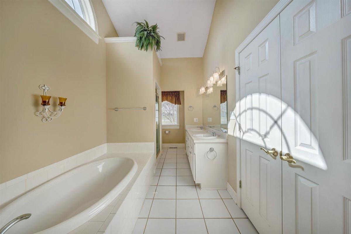 1138 Altice Road Moneta, VA 24121 - Photo 24 of 34 Master Bath