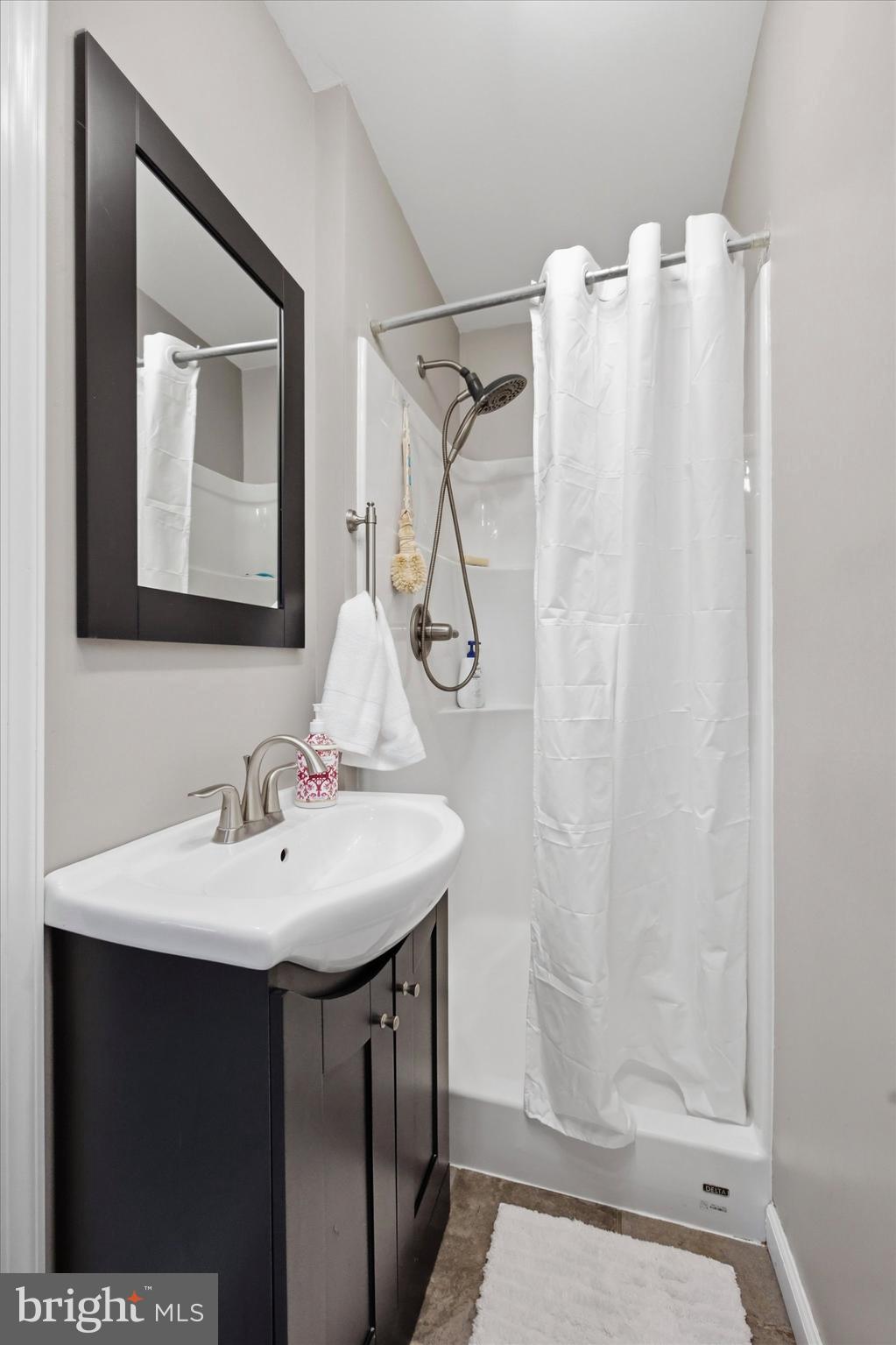 181 Windmill Road Willow Grove, PA 19090 - Photo 6 of 26 Gallery Image 6