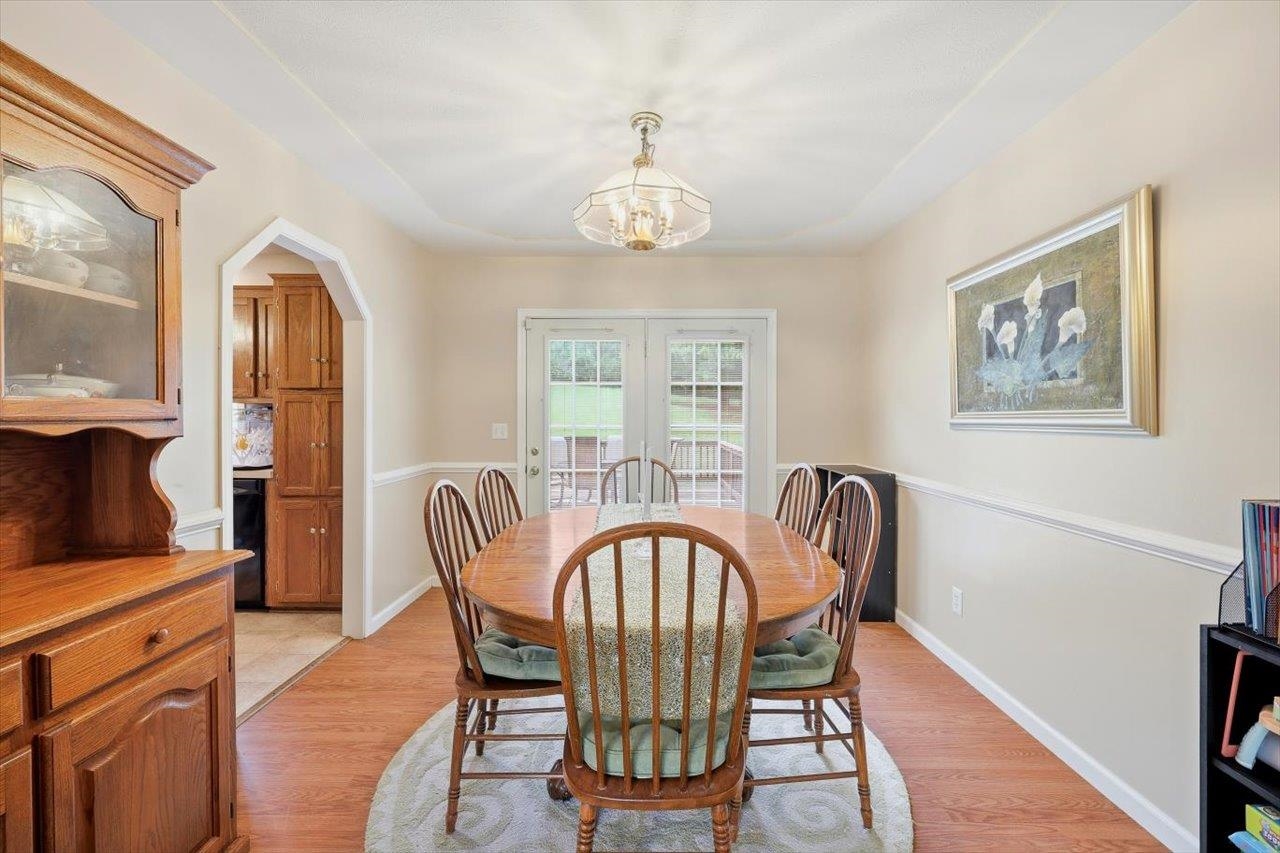 1836 Harvard Road Waynesboro, VA 22980 - Photo 9 of 41