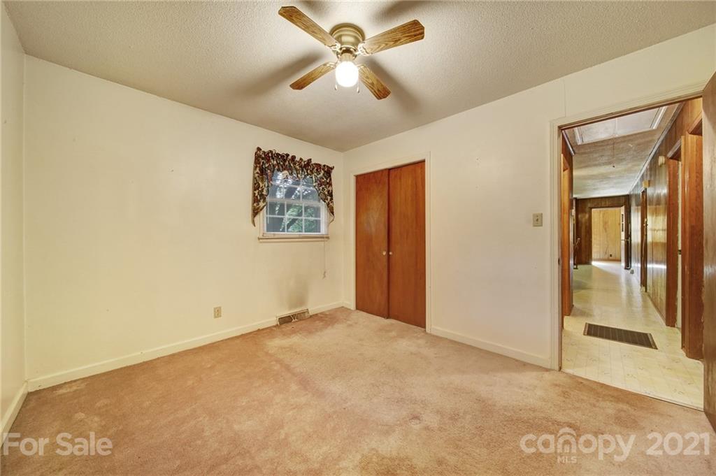 2640 Holbrook Road Fort Mill, SC 29715 - Photo 12 of 24 a view of an empty room