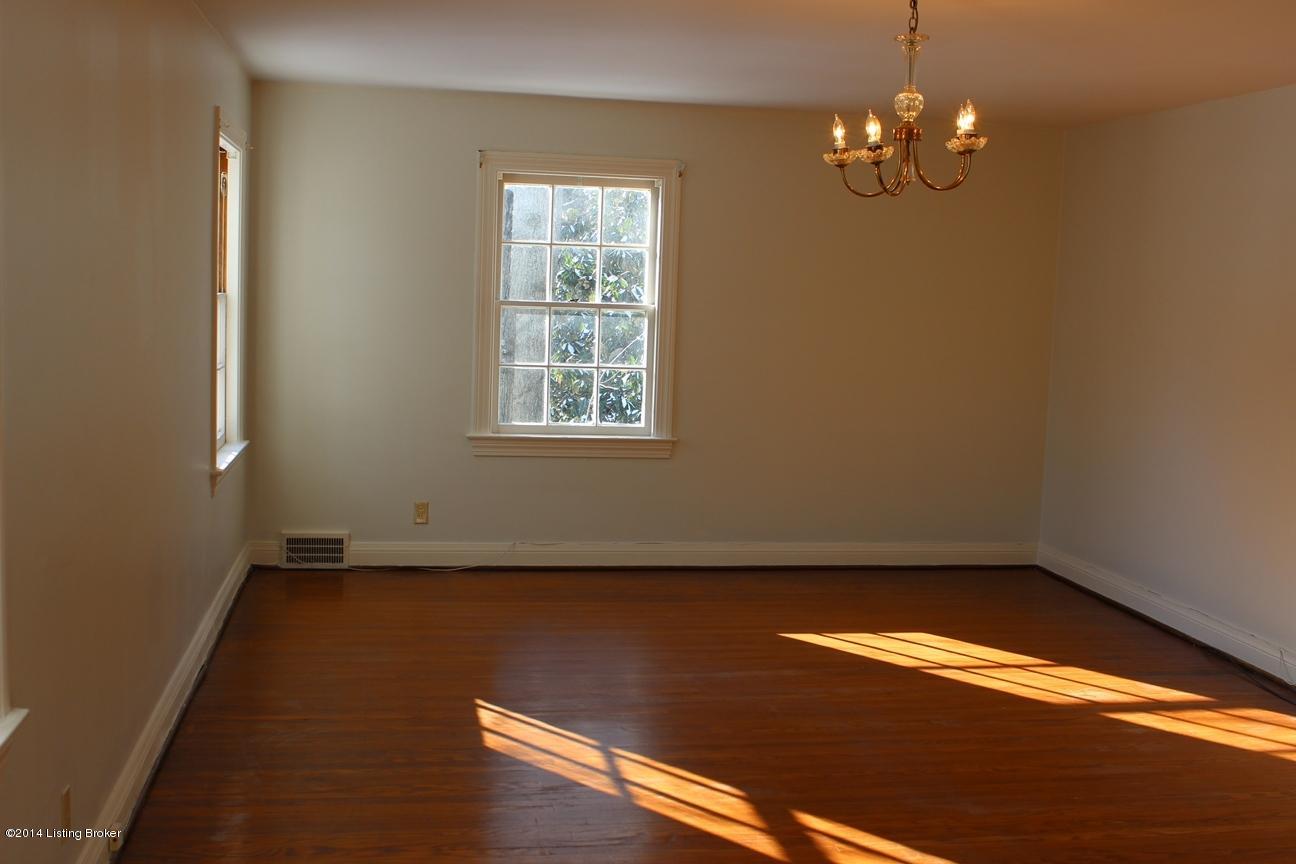 1731 Fleming Road Louisville, KY 40205 - Photo 13 of 19 IMG_0063