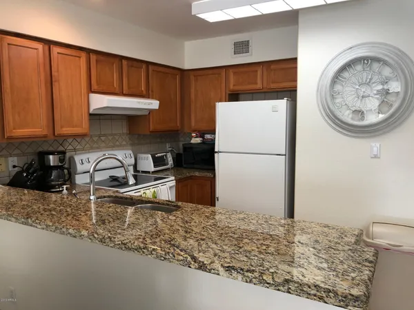 $4,400 | 10080 East Mountainview Lake Drive, Unit 126, Scottsdale, AZ 85258