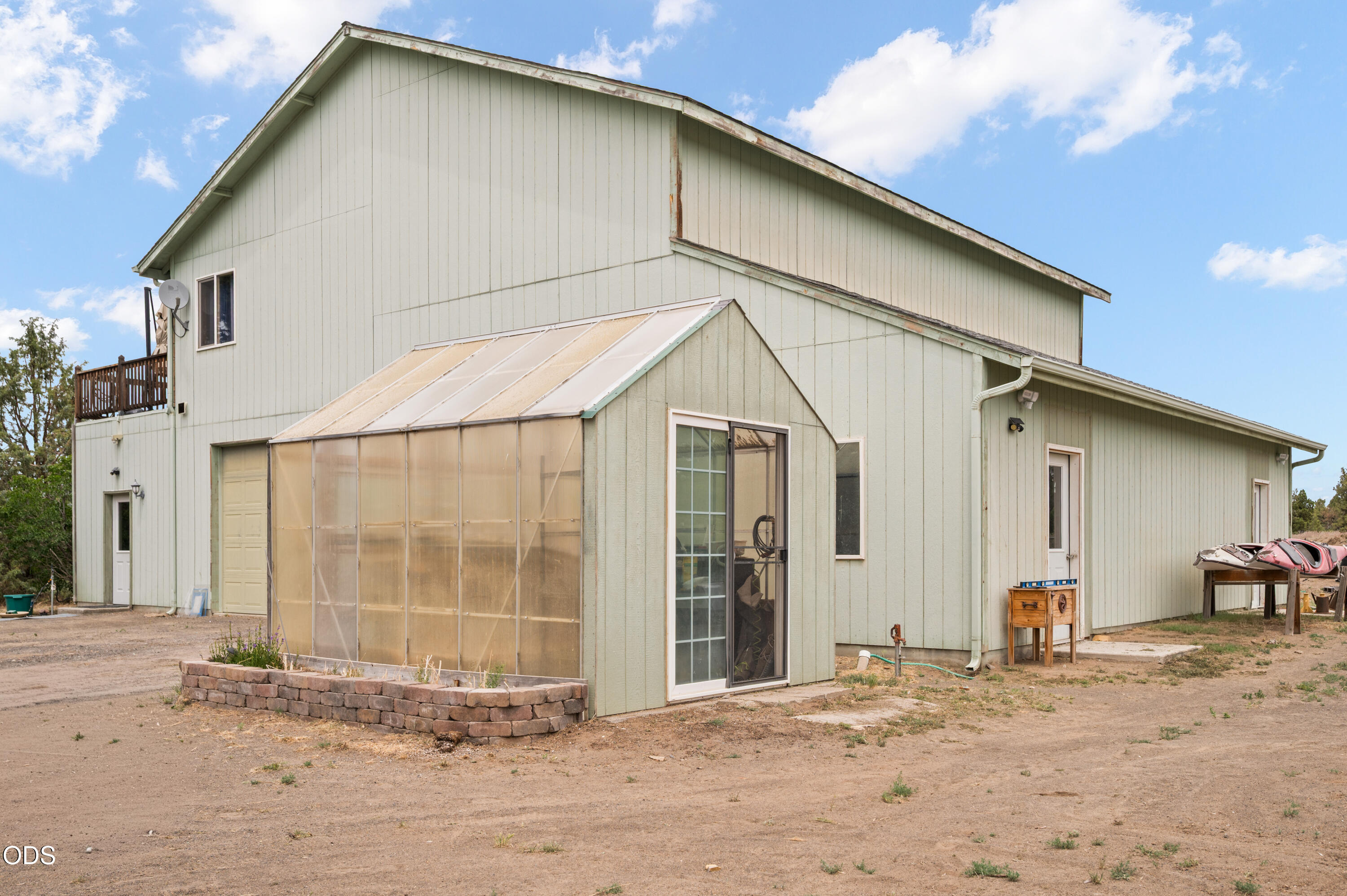 23720 Southwest Starshine Lane Bend, OR 97701 - Photo 35 of 65