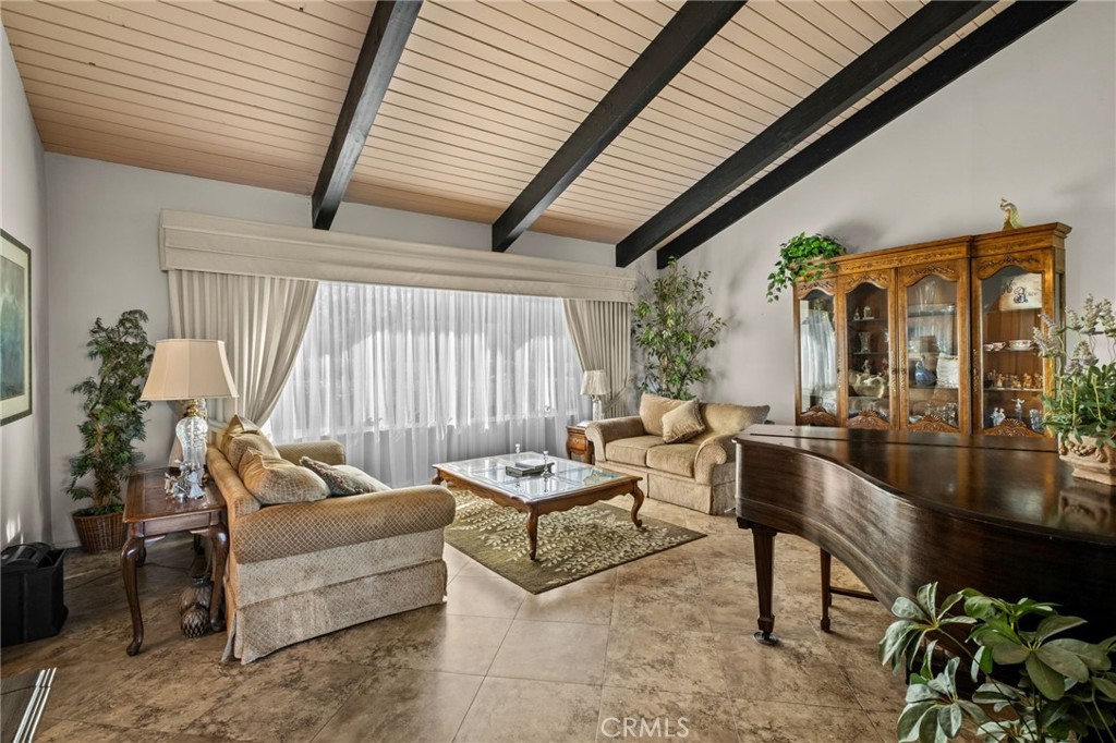 14560 Viewcrest Drive Riverside, CA 92503 - Photo 28 of 75 Gallery Image 28