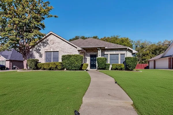 $359,000 | 1911 Random Oaks Drive, Rockwall, TX 75087