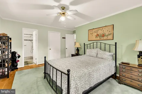 $1,000,000 | 3310 Patrick Henry Drive, Falls Church, VA 22044