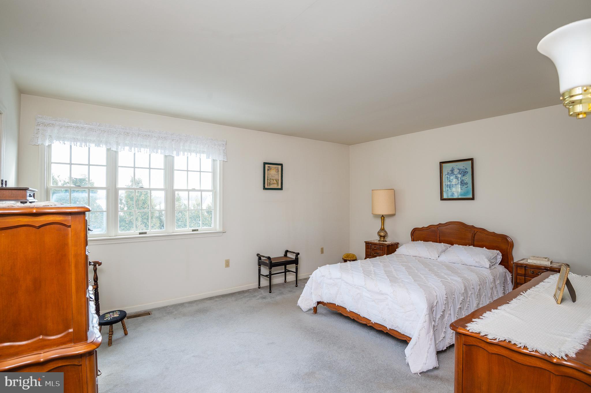 1118 Tuckerton Road Reading, PA 19605 - Photo 17 of 26