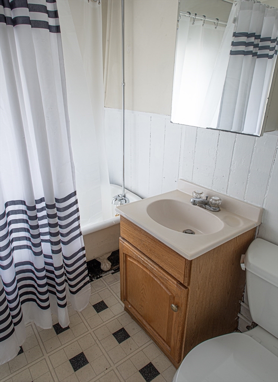 351 Main Street Amherst, MA 01002 - Photo 25 of 27