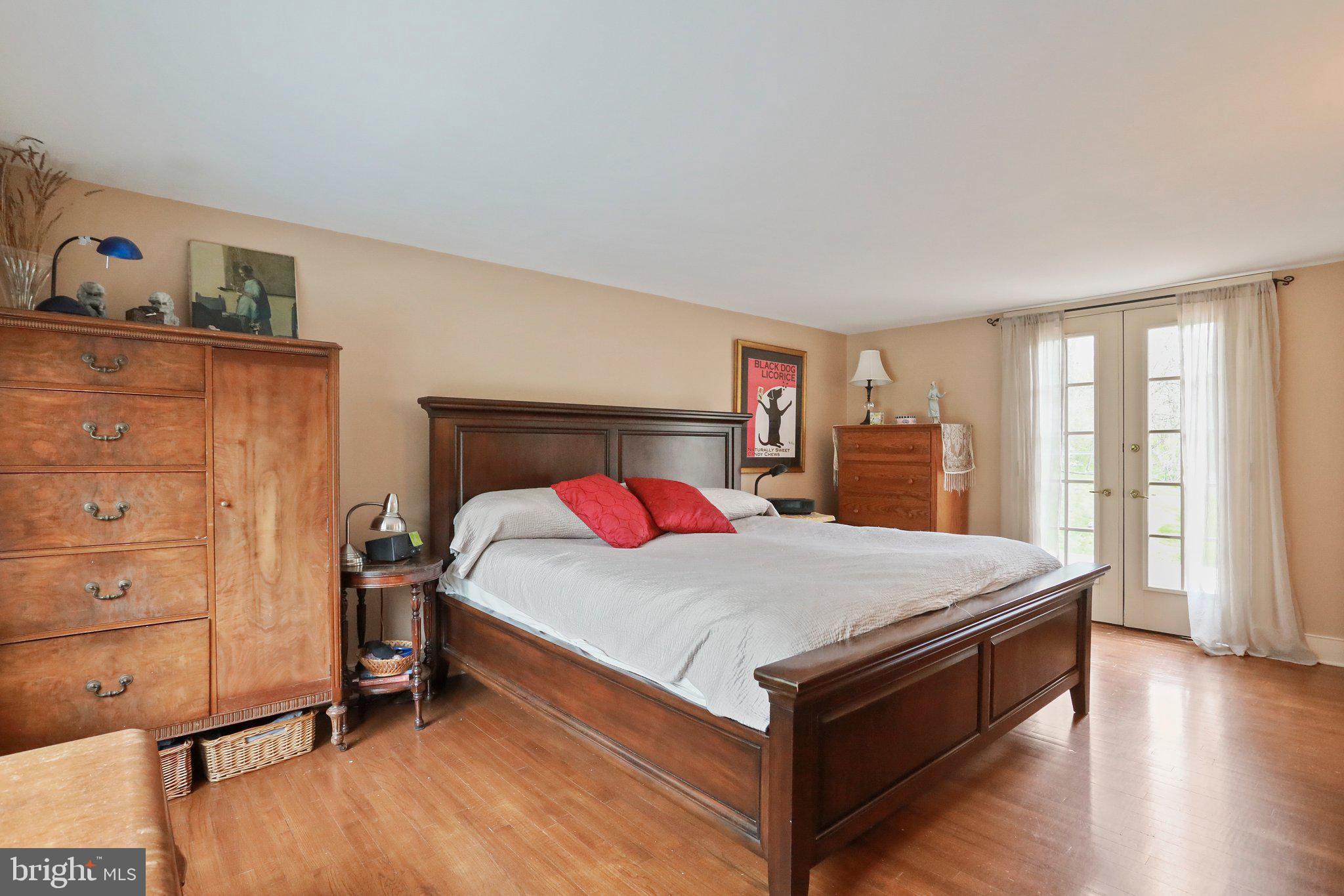4500 Gross Mill Road Hampstead, MD 21074 - Photo 26 of 68 With private balcony!